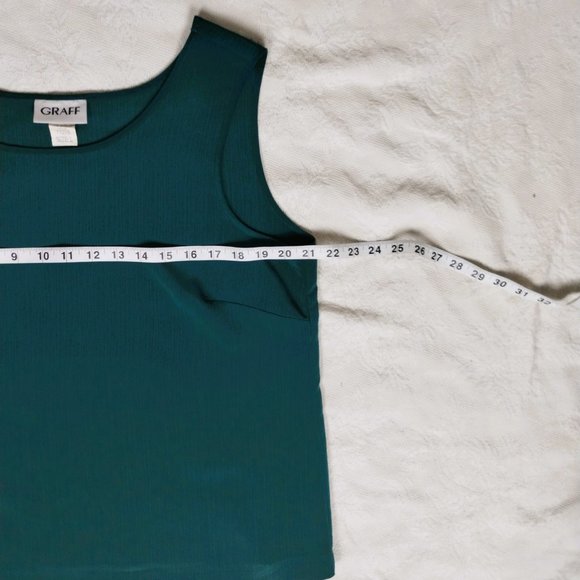 1970's Vintage Sleeveless Silky Flowy Teal Green Slip on Blouse Size Large - Picture 9 of 10